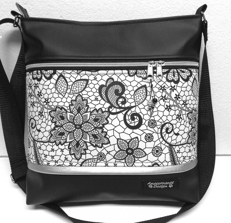 4 zsebes pakolós válltáska oldaltáska elegáns csipkés 30x30 cm