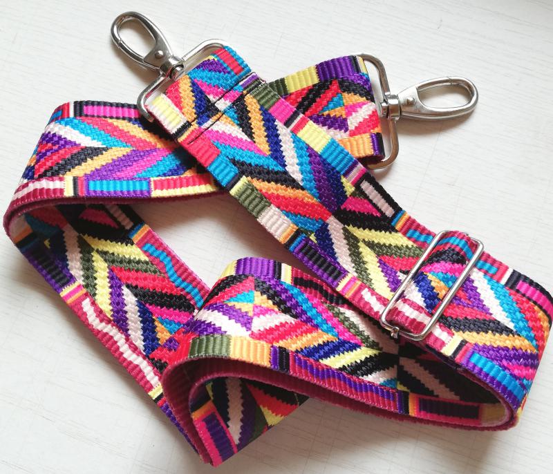 Állítható méretű designer001 táska vállpánt nagy karabinerekkel 5cm