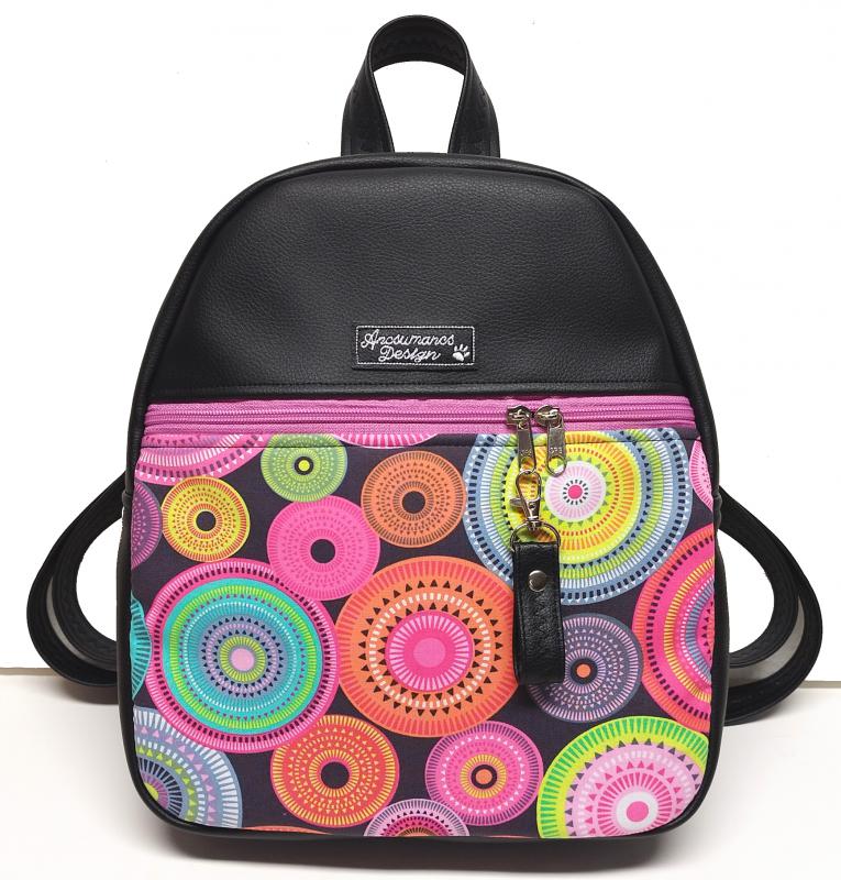 Back Pack M hátizsák - Elegáns fekete csajos mandalákkal textilbőr pántokkal 33x27x10