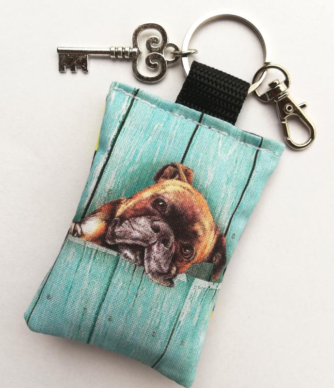 Boxer kutyás textil kulcstartó karikával karabinerrel kulcs fityegővel