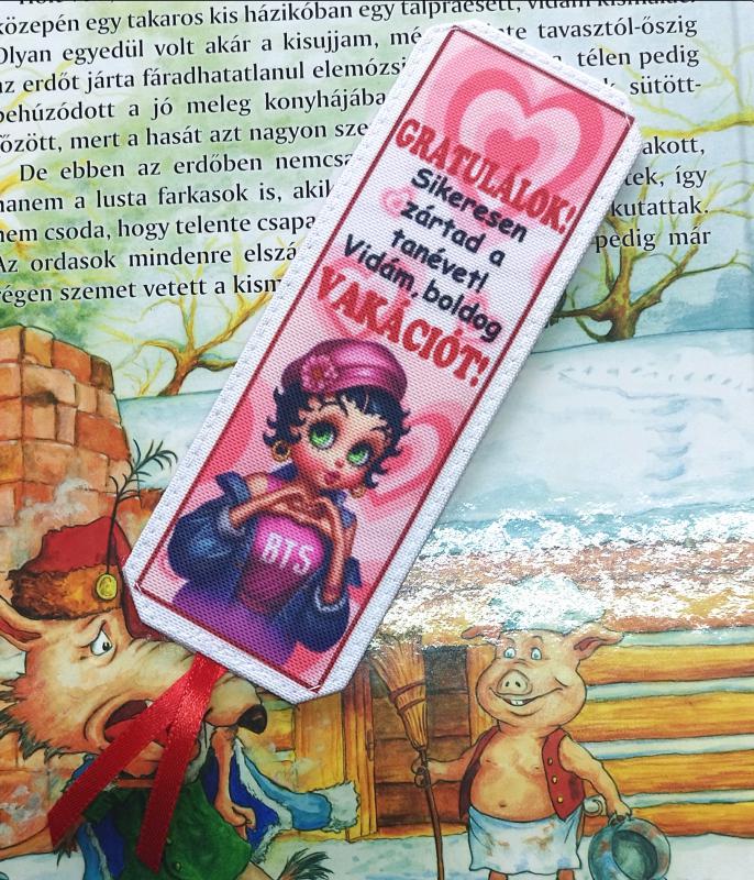 Designer könyvjelző gyerekeknek tanév vége vakáció ajándék - BTS girl