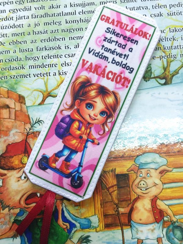 Designer könyvjelző gyerekeknek tanév vége vakáció ajándék - Rolleres lány