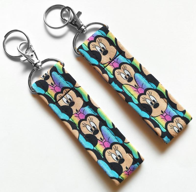 Disney Minnie minimal kulcstartó karabinerrel és karikával