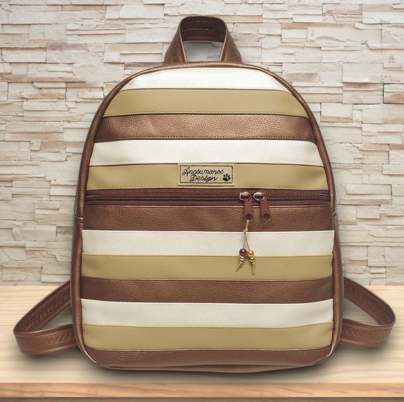 DORINA-L LINEAR hátizsák - Bronz drapp pezsgő kombináció textilbőr pántokkal  33x27x10