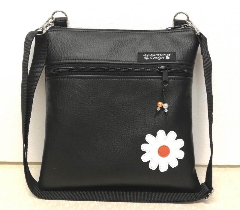 Egyke margarétás fekete textilbőr táska övtáska 25x25