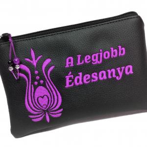 A Legjobb Édesanya Hímzett neszi,pénztárca,telótartó választható színben