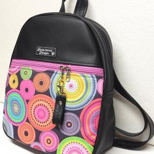 Back Pack M hátizsák - Elegáns fekete csajos mandalákkal textilbőr pántokkal 33x27x10