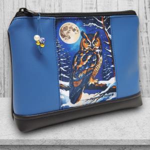 Bagoly 01 - Nagyméretű nyomtatott panellal díszített vízálló talpas textilbőr neszesszer