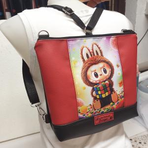 Bella 3in1 hátizsák oldaltáska 28x24cm - LABUBU piros fekete alapon