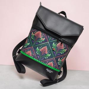 Designer mozaik paneles Fedélrészes 4 zsebes duplapántos hátizsák Modern tulipánok