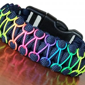 Designer túlélő paracord karkötő  biztonsági csattal COBRA RIDER STITCH Navy kék szivárvány (csuklóméret 16-16,5cm)