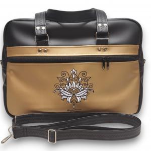 Fly Bag utazótáska kézipoggyász repülős méret 40x30x18 Lótuszvirág fekete és óarany alapon