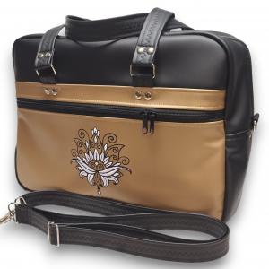 Fly Bag utazótáska kézipoggyász repülős méret 40x30x18 Lótuszvirág fekete és óarany alapon