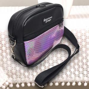Helena crossbody oldaltáska testtáska övtáska 22x17x7cm - Fekete alapon Rose sellőhologramos