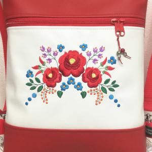 Hímzett kalocsai virágos 3in1 hátizsák univerzális táska piros-fehér Hungarian Folkart08