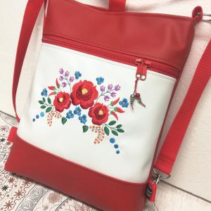 Hímzett kalocsai virágos 3in1 hátizsák univerzális táska piros-fehér Hungarian Folkart08