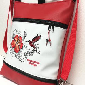 Hímzett kolibri madaras 3in1 hátizsák univerzális táska piros-fehér
