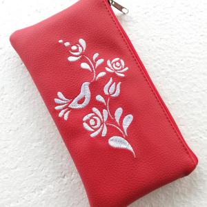 Hímzett népi motívumos telefontartó névvel vagy név nélkül 003