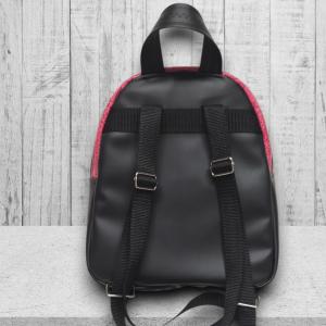 HUNTR/X-Huntrix  K-pop démonvadászok "DORINA-M" hátizsák fekete-pink 29x24x10