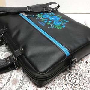 Laptop táska irattartó táska HungarianFolkart12 türkiz hímzéssel fekete alapon