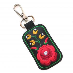 MAXI méretű hímzett sokzsebes textilbőr pakolós táska szett Hungarian Folkart06 textilbőr pánttal