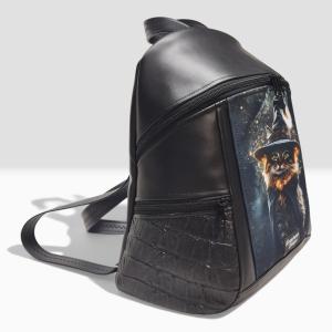 MAXIM BackPack L hátizsák - Bájos boszorkánycica fekete alapon textilbőr pántokkal 36x30x16