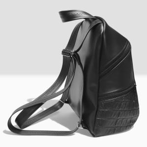 MAXIM BackPack L hátizsák - Bájos boszorkánycica fekete alapon textilbőr pántokkal 36x30x16