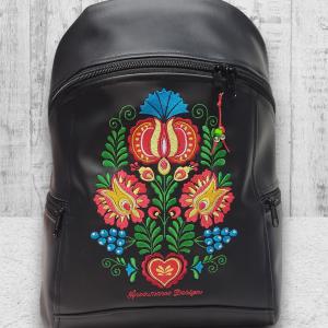MAXIM BackPack L hátizsák - Hímzett népi minta fekete alapon Hungarian Extra 003
