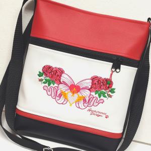 Női 26x30 crossbody oldaltáska - Hímzett Fantasy Flower 002 Fekete-fehér-piros