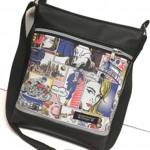 Női 26x30 crossbody váll és oldaltáska - Képregény