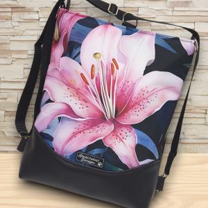 Óriás liliom - Mosolyvonalas hátulzsebes 3in1 textilbőr hátizsák univerzális táska