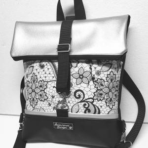 Roll Up Maxi dupla pántos hátizsák sok zsebbel - Fekete ezüst csipke mintával