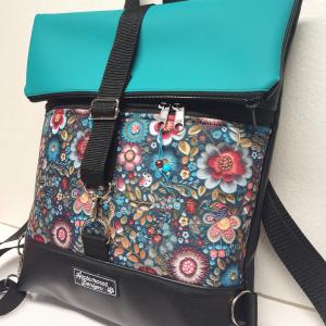 Roll Up Maxi dupla pántos hátizsák sok zsebbel - Fekete - türkíz folk virágokkal