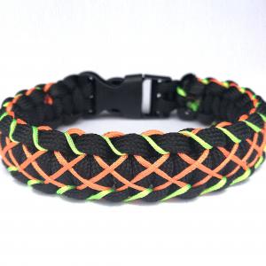 Simple Cobra X-style paracord karkötő kulcstartóval tukcsattal  fekete-neonnarancs-neonzöld (csuklóméret 19-20cm)