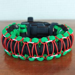 Taktikai túlélő paracord karkötő 3 funkciós csattal COBRA RIDER STITCH HUNGARY (csuklóméret: 18-19 cm)