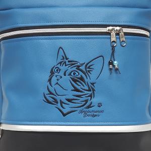 Tália hátizsák 4 zsebbel - Hímzett cica kék fekete alapon