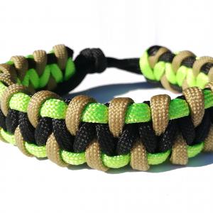 Tricolor CAGED SOLOMON kétoldalas férfi paracord karkötő CAMOUFLAGE