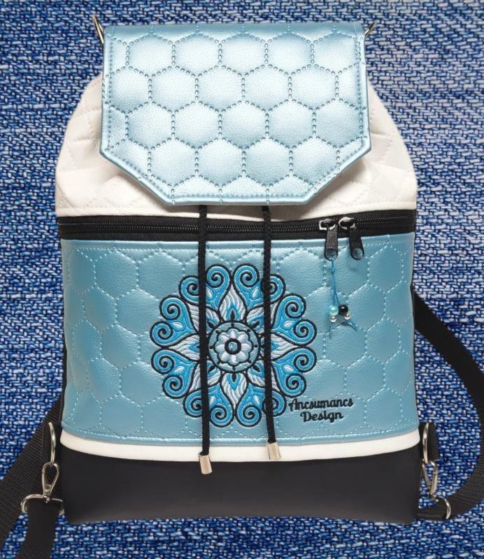 Fedélrészes zsinóros 3in1 hátizsák univerzális táska - Hímzett Mandala002 fekete-fehér-acélkék