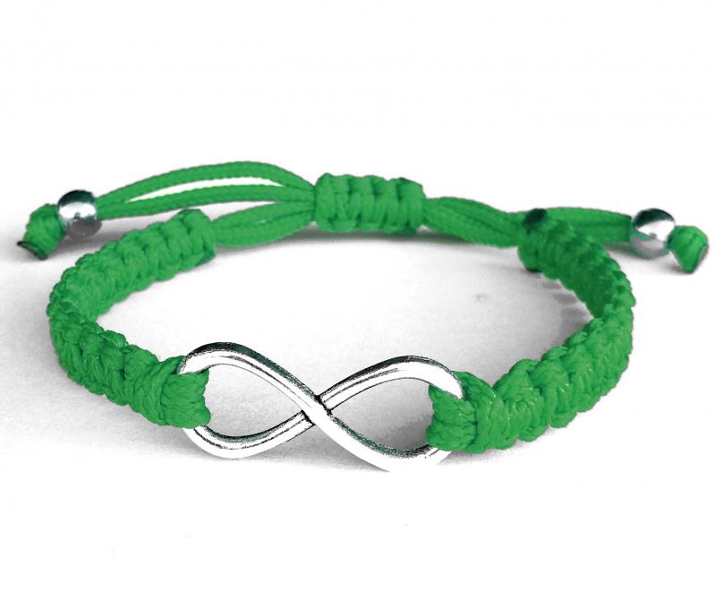 INFINITY GREEN védelmező zöld kabala makramé végtelen karkötő