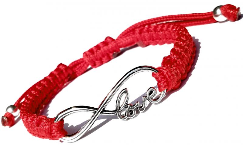 INFINITY LOVE RED végtelen kabala makramé karkötő piros