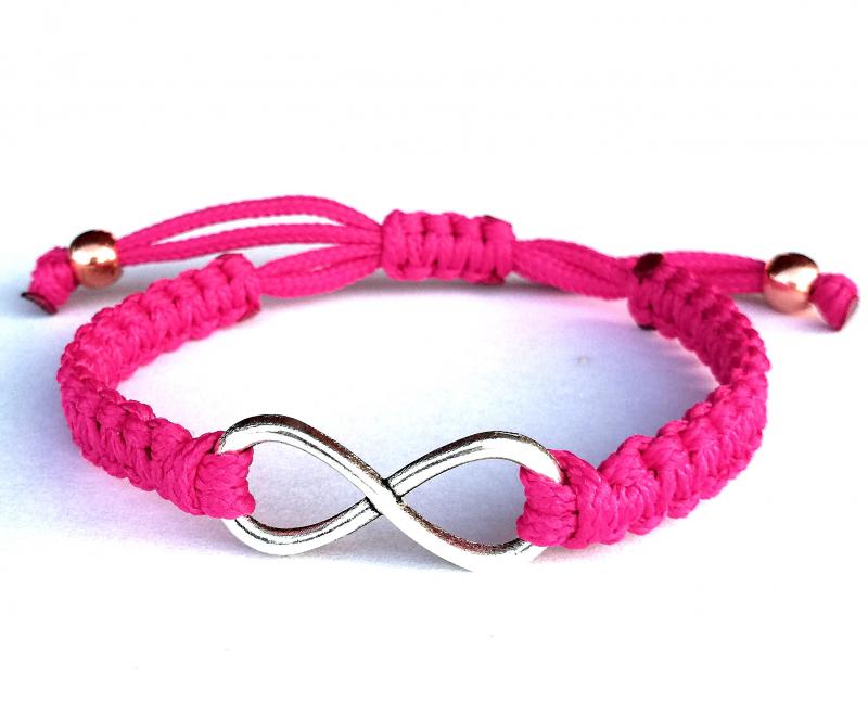 INFINITY PINK végtelen védelmező kabala makramé karkötő