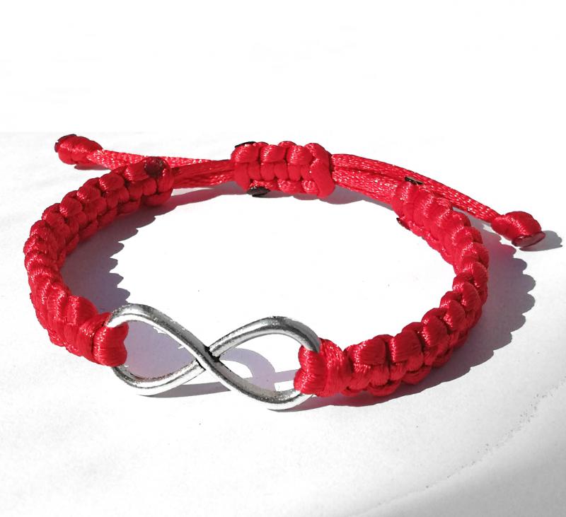 INFINITY végtelen védelmező piros kabala makramé karkötő (szaténzsinór)