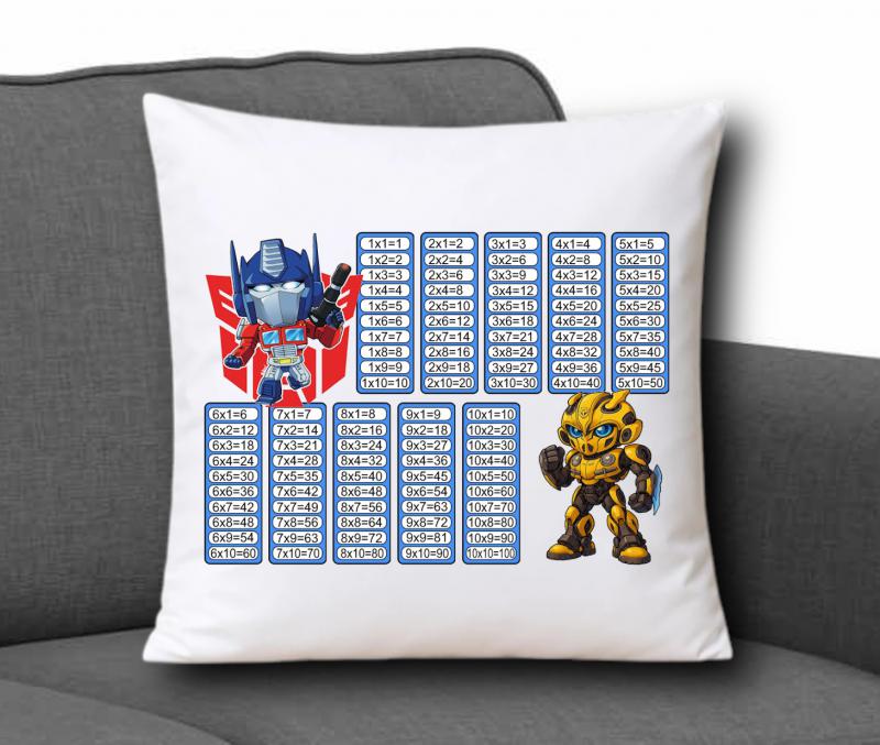 Játékos tanulás! Szorzótábla mintás párna 35x35cm - Transzformers 001