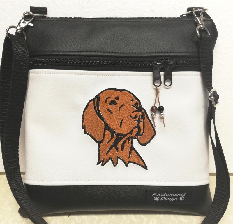 Magyar Vizsla kutyás hímzett textilbőr táska  25x25