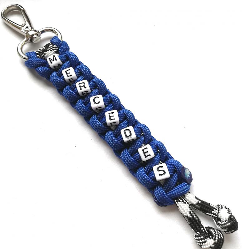 MERCEDES feliratos paracord  slusszkulcsdísz kulcstartó karabinerrel Harmony Black & White-királykék