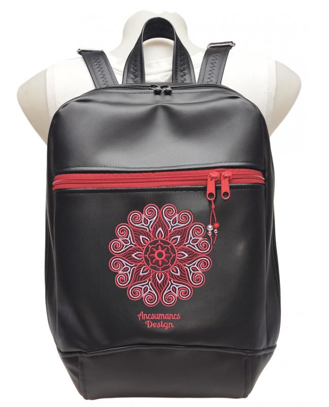 Noelle XL hátizsák - Hímzett Piros mandala Fekete alapon 38x32x13