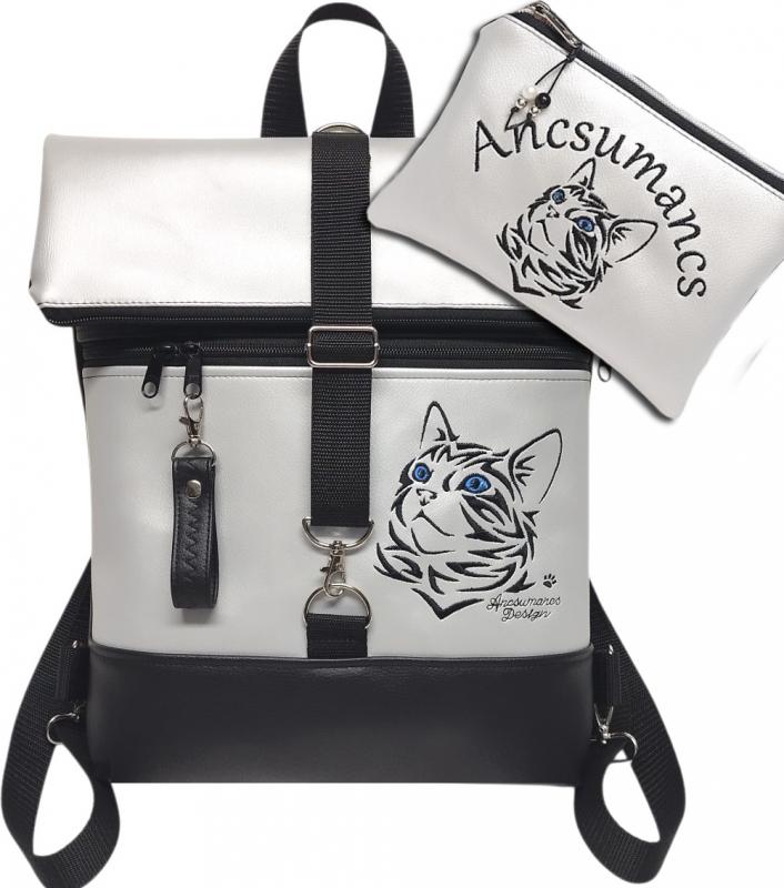Roll Up Maxi dupla pántos hátizsák neves pénztárcával - Hímzett cicás fekete-ezüst