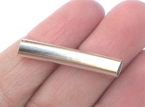 Rozsdamentes acél ívelt cső köztes bőrkarkötőkhöz bőrszálhoz 32x5mm