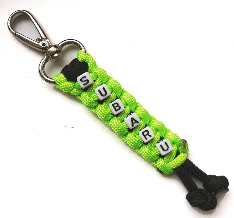 SUBARU feliratos paracord  slusszkulcsdísz kulcstartó karabinerrel Fekete-neonzöld