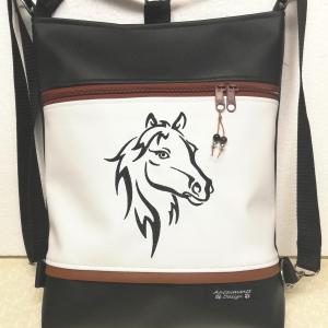 3in1 hímzett lovas hátizsák univerzális táska fekete-fehér